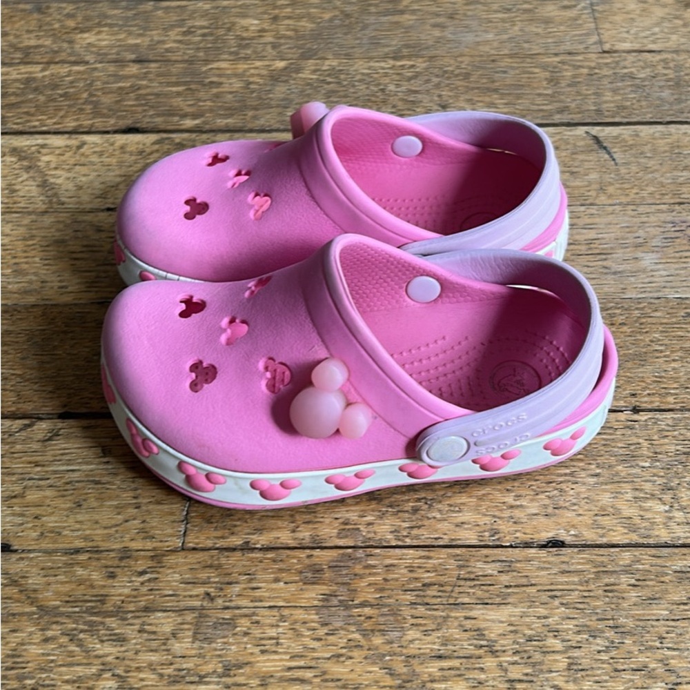 CROCS Pink and White Heart Slippers with Rotating Heel Strap
